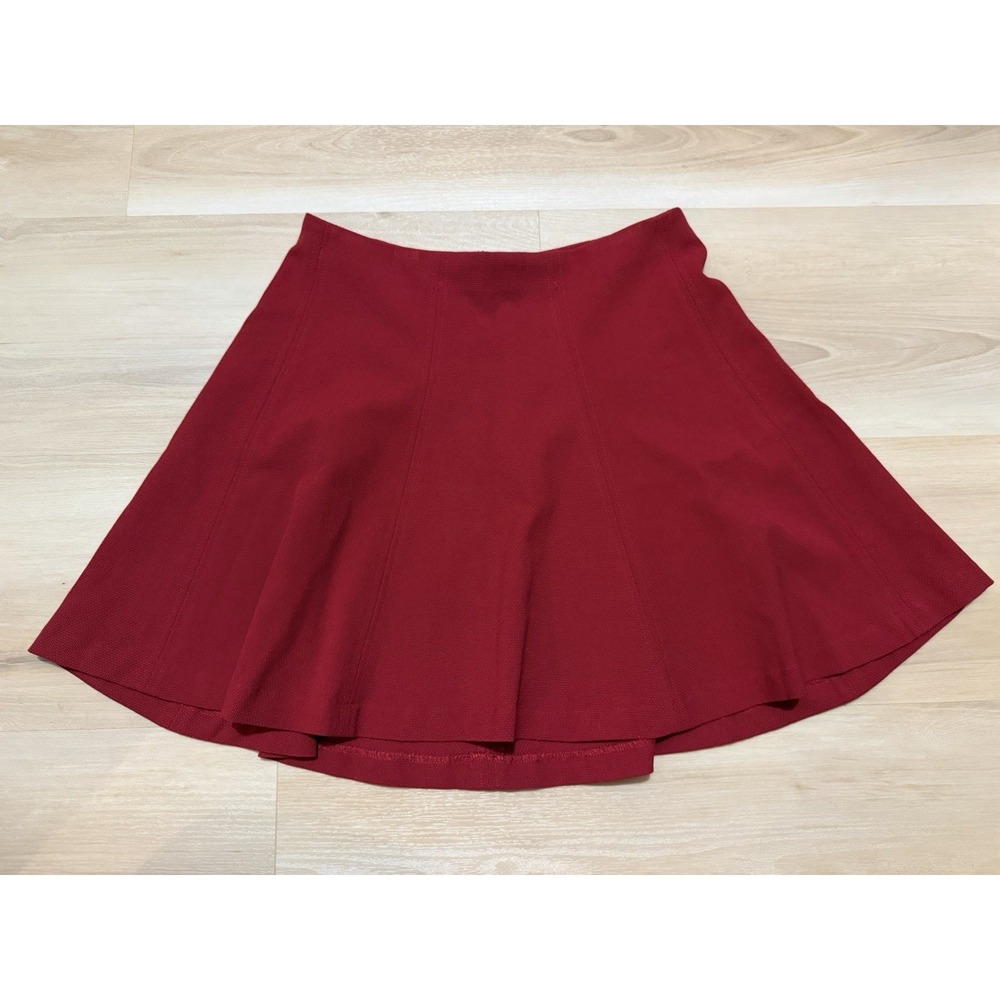 Old Navy Circle Red Skater Skirt Womens Size 2 Zip Back Fun Texture